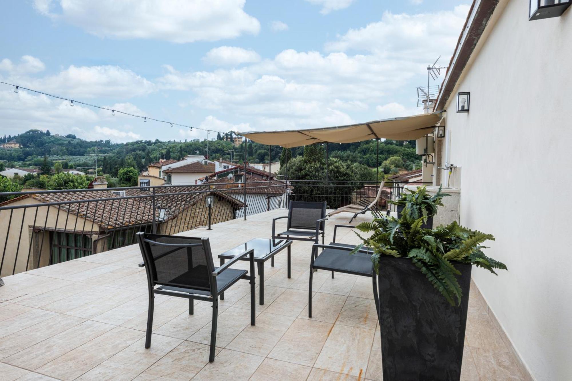 Apartamento The Luxor - Larione Florencia